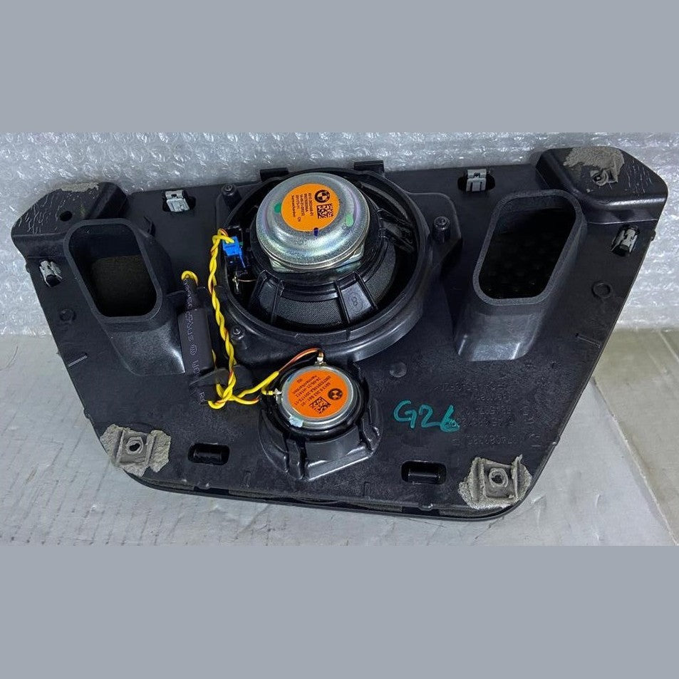 BMW G20 G21 G22 G23 G26 G80 M3 M4 Dashboard Speaker Tweeter Holder 6831282