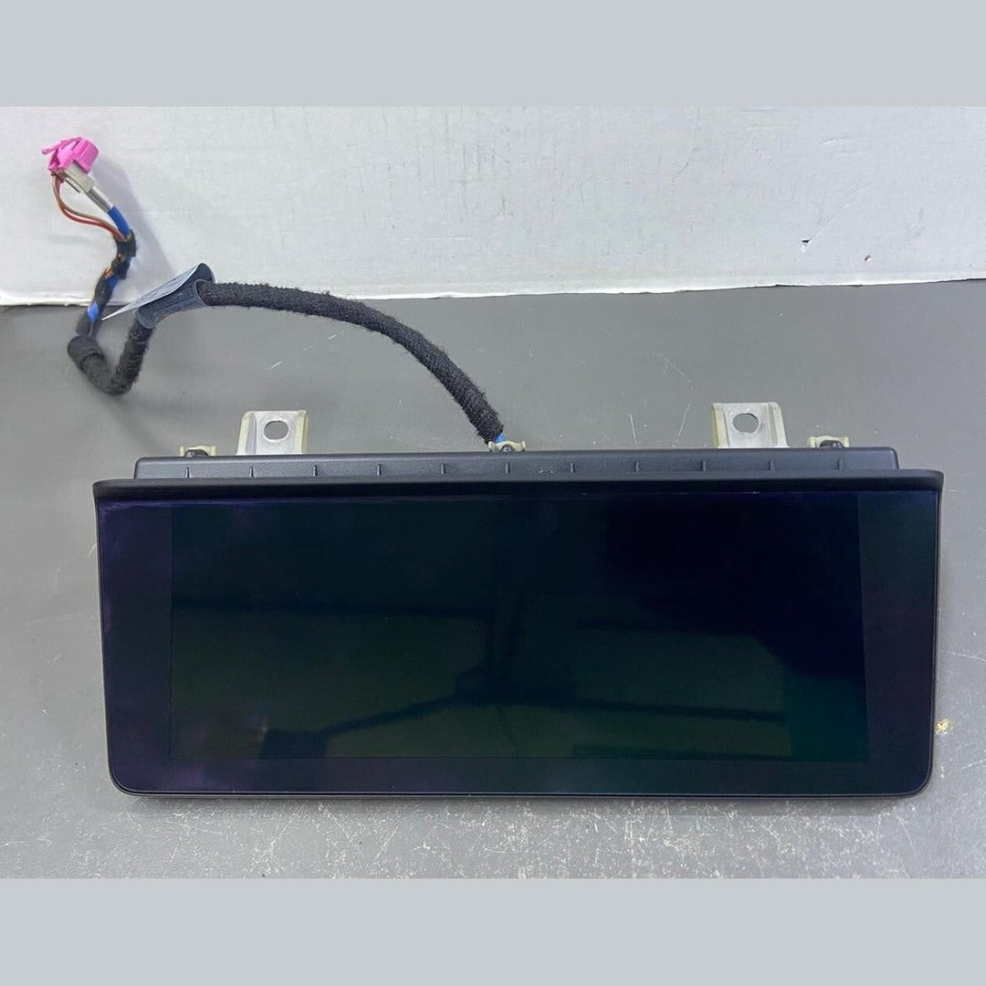 OEM BMW 8.8in Display Navigation Multimedia Display Screen 6844126
