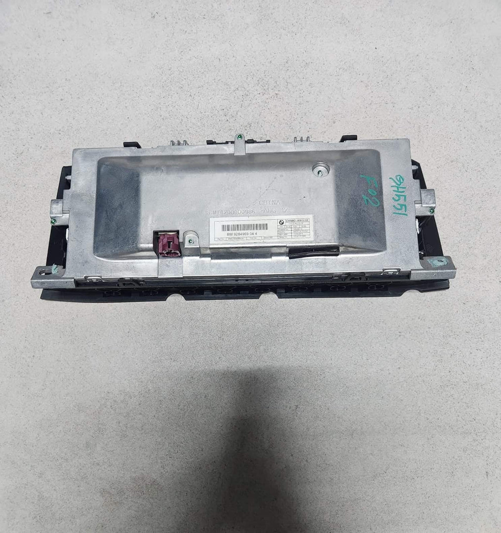 2013-2015 BMW 740i Central Information Display Screen 9284969 7 Series F01 F02