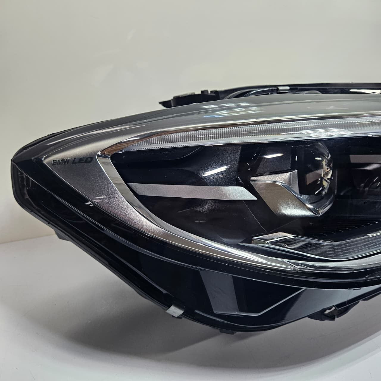 2019-2021 BMW 3 Series G20 G21 330i M340i LED Headlight LEFT SIDE ECE 9481721