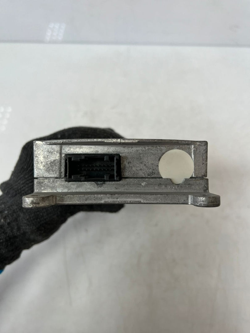 BMW 5 Series E60 E61 and 6 Series E63 E64 Telematics Control Unit 6950008 OEM