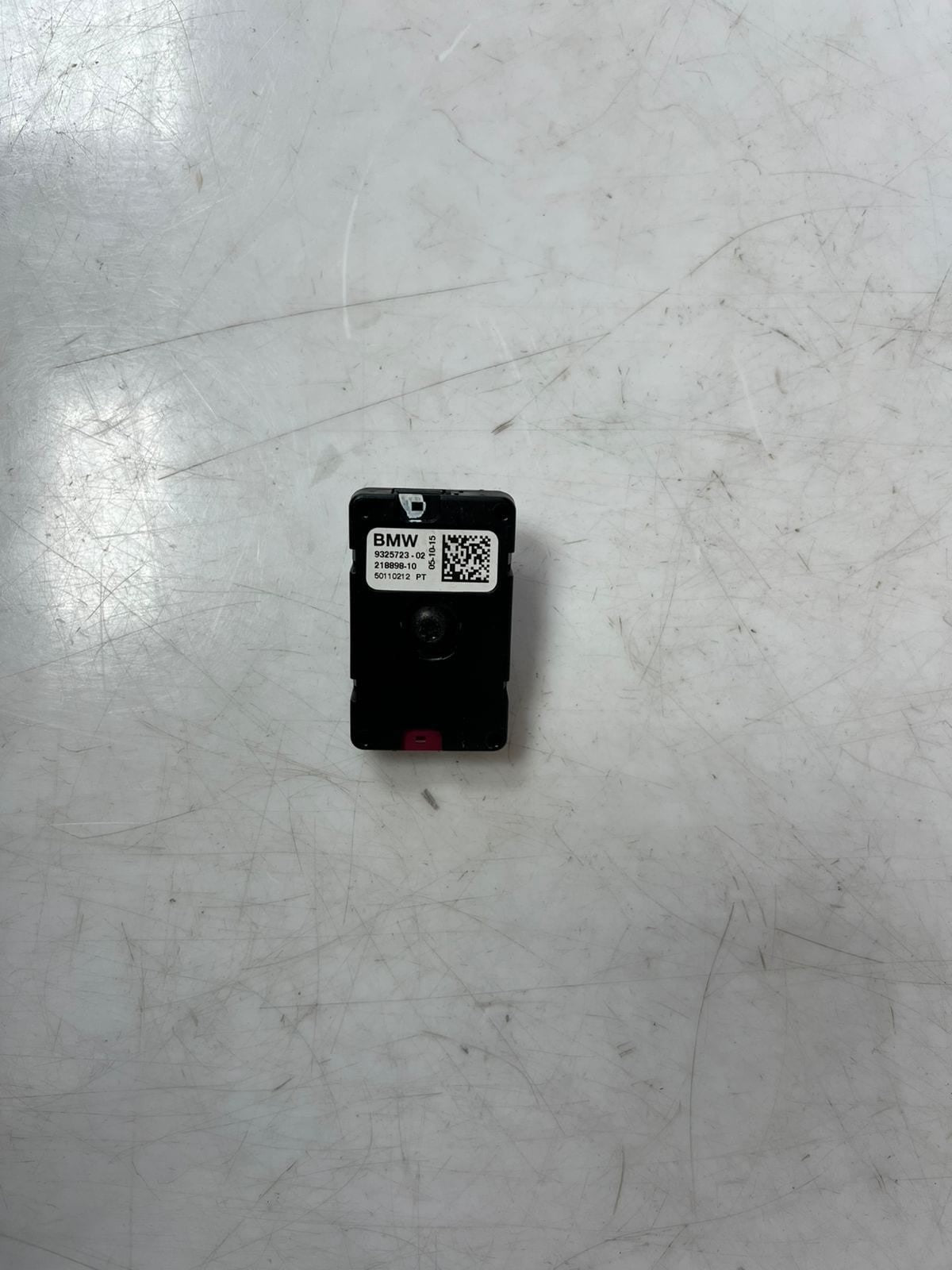 2016-2023 BMW M5 F90 G30 G31 G11 G12 G38 Antenna Suppression Filter 9325723 OEM