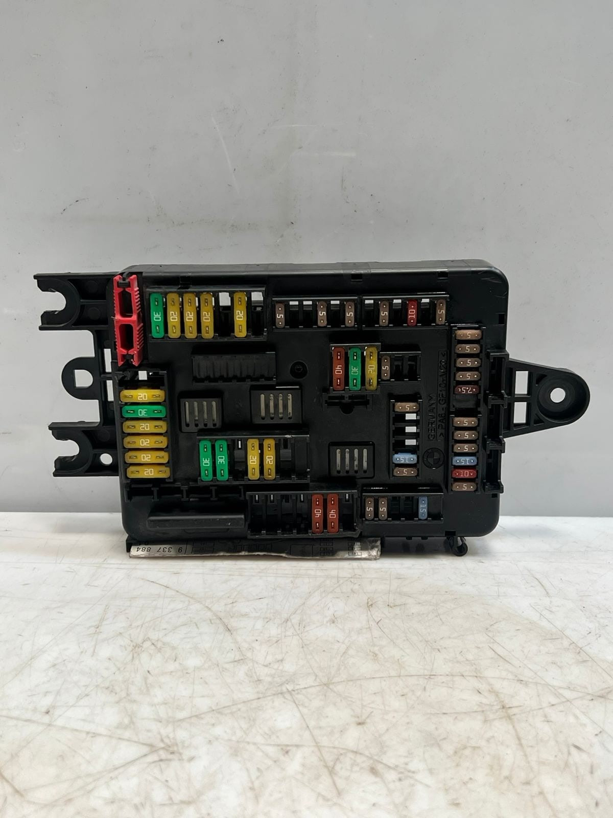 2014-2016 BMW 1 Series F20 and 2 Series F22 F23 428i Rear Fuse Box 9337880 OEM