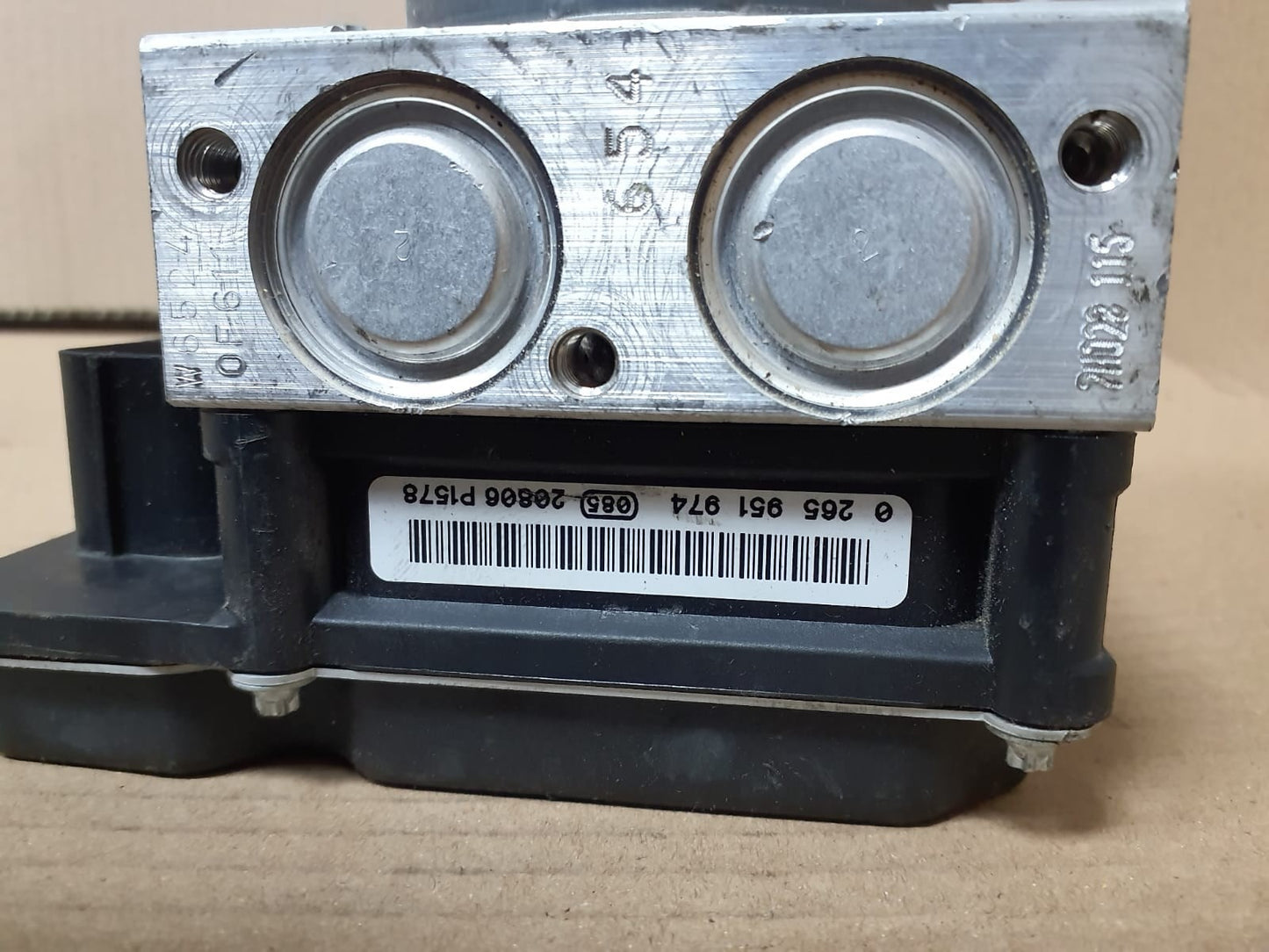 2010-2015 BMW X1 E84 ABS Hydraulic Brake Pump Control Module 6860214 OEM