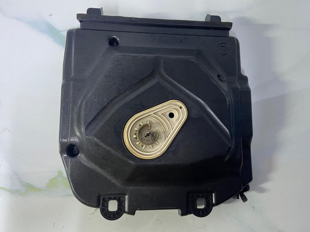OEM BMW 528i 535i 550i Left Central HiFi Subwoofer 9169685