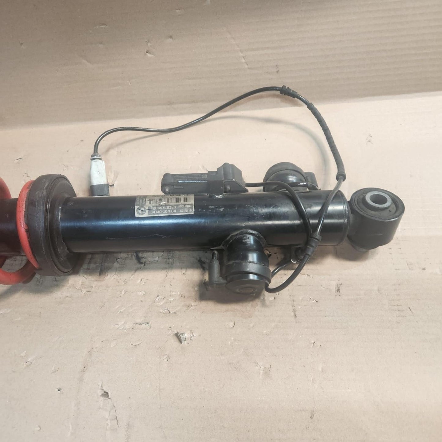 2010-2012 BMW 750i Rear Shock Absorber 6791674 7 Series F01 F02