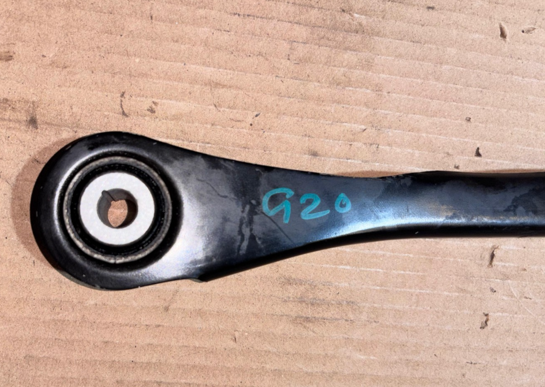 BMW OEM GENUINE  G20 G21 G22 G23 G26 G29  REAR LOWER CONTROL ARM 6878639