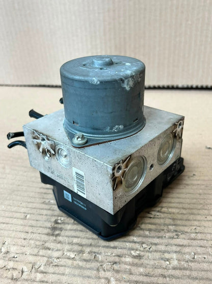 2010 Mini Cooper R56, R56 LCI, R60 ABS Pump Control Module 9807822