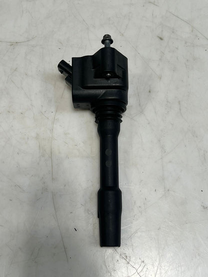 2015-2019 Mini Cooper 3 4 7 Series F30 F36 G11 Ignition Coil 8647463 OEM