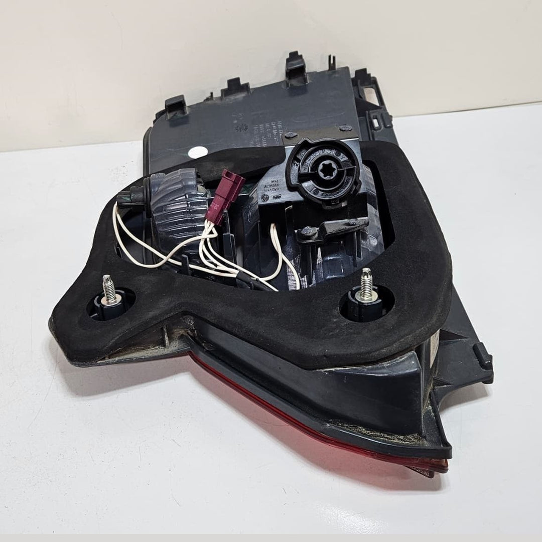 2010-2013 BMW 535i F07 550i. GT Right Tail Light 7199638 OEM