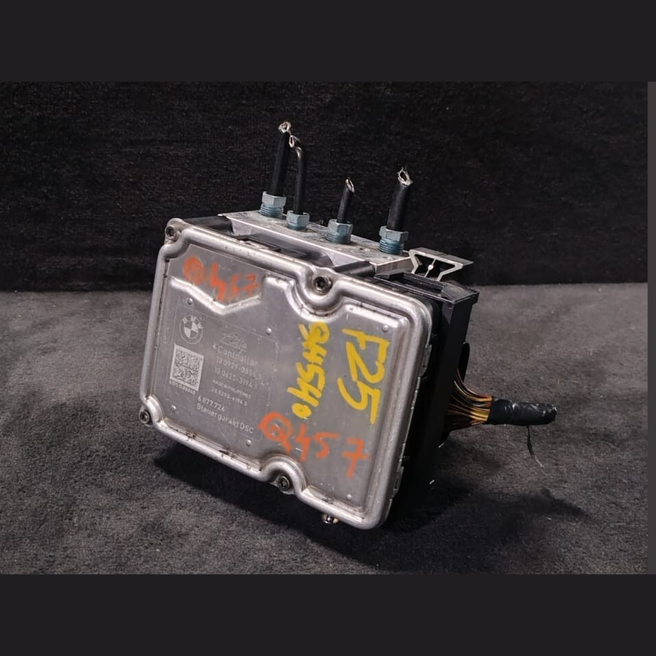 BMW F25 ANTI-LOCK BREAKING SYSTEM ABS MODULE PUMP OEM - 6877726