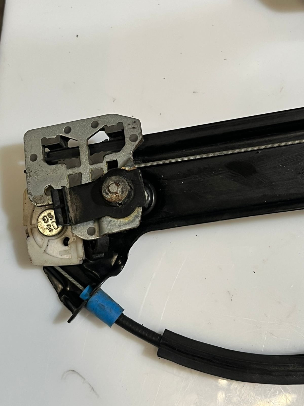 2000-2006 BMW X5 E53 Front Left Window Regulator With Motor 8254911 OEM