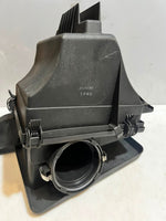 Load image into Gallery viewer, 2001-2006 BMW 330Ci E46 3 Series Air Filter Housing 7501975 OEM