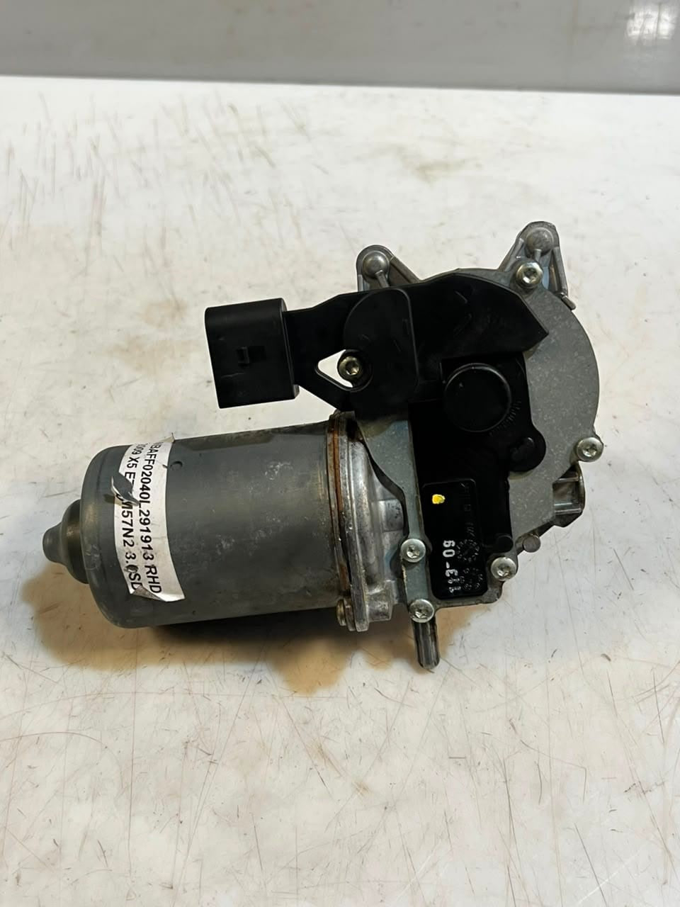 2006-2014 BMW X5 E70 Windshield Wiper Linkage MOTOR 7200536 OEM