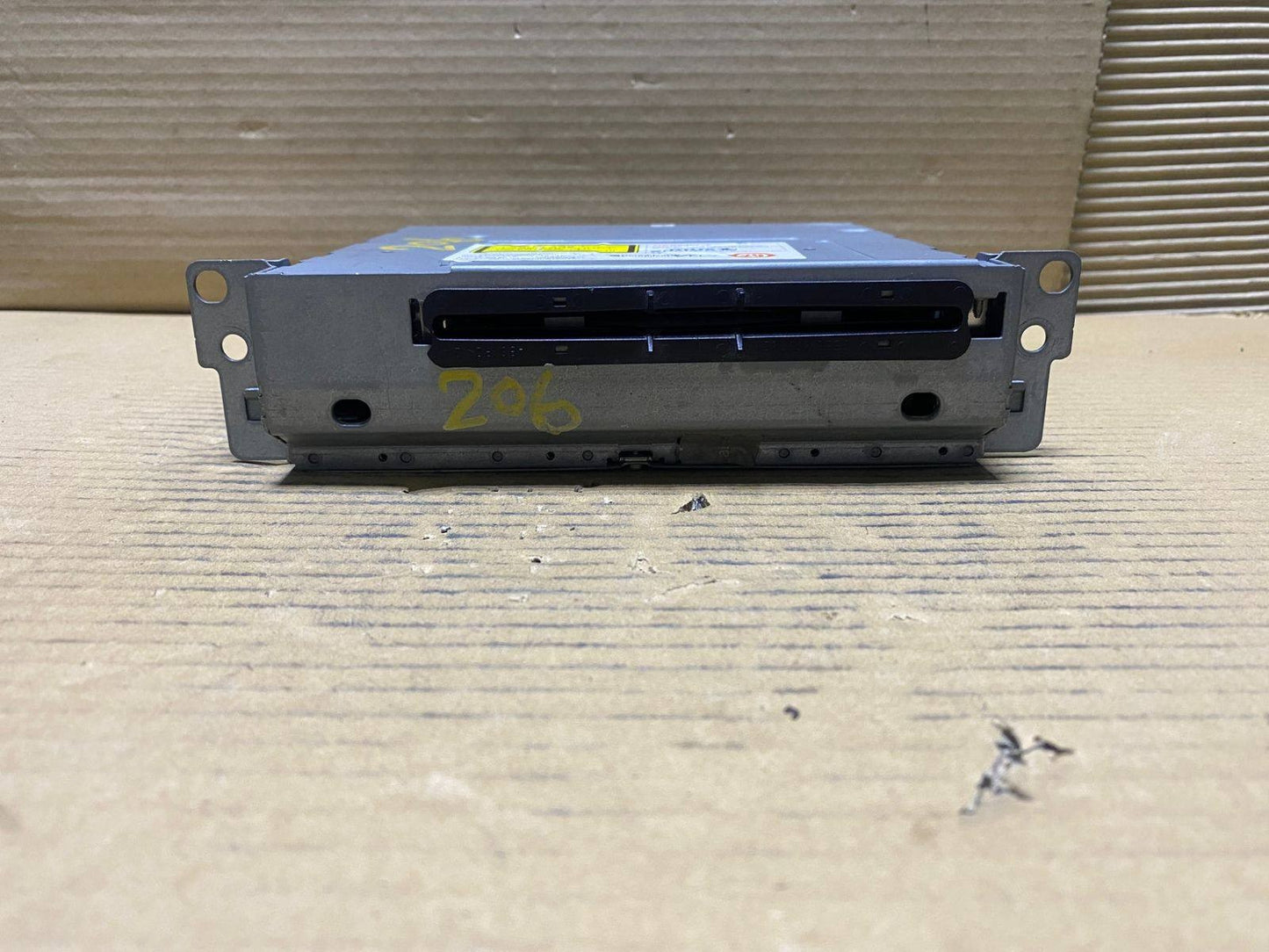 BMW Radio Player Head Unit 9237206 5 Series F07 F10 F11 F18 and 7 Series F01 F02