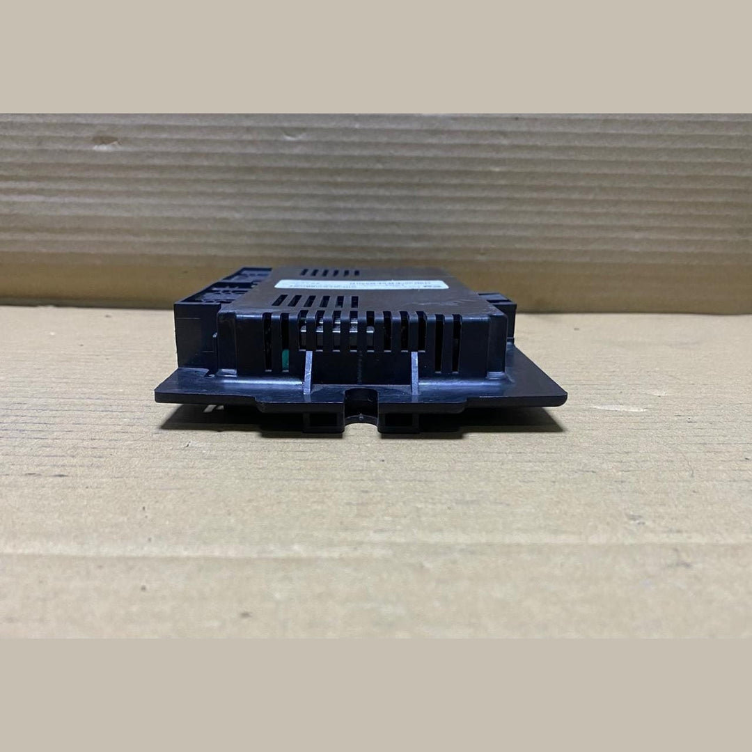 2015 BMW X1 Footwell Module 9390491 E90 E91 E92 E93 3 Series and E84 X1