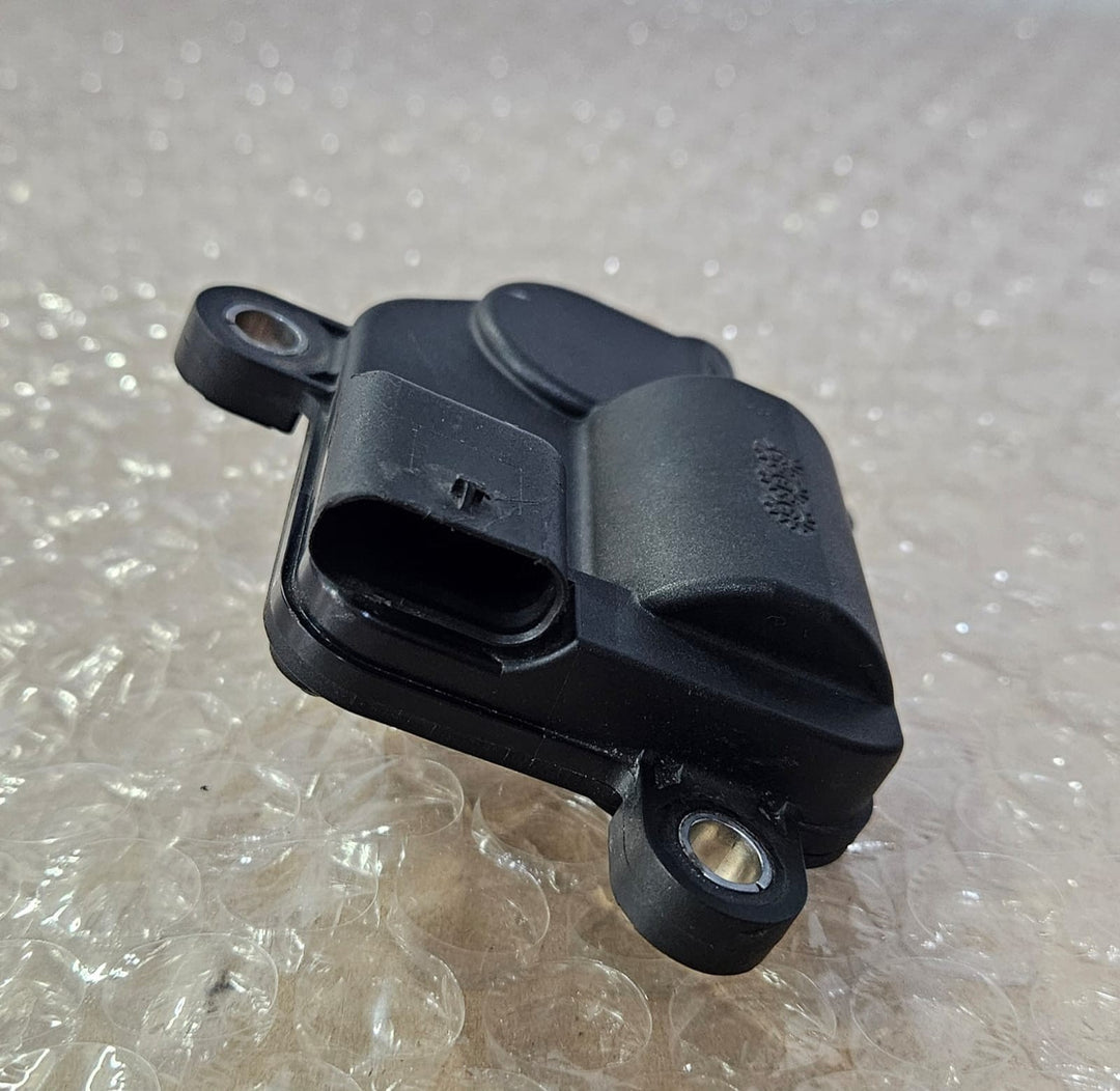 OEM BMW F90 F95 G07 G20 G21 G22 Muffler Exhaust Flap Actuator Motor 8686640