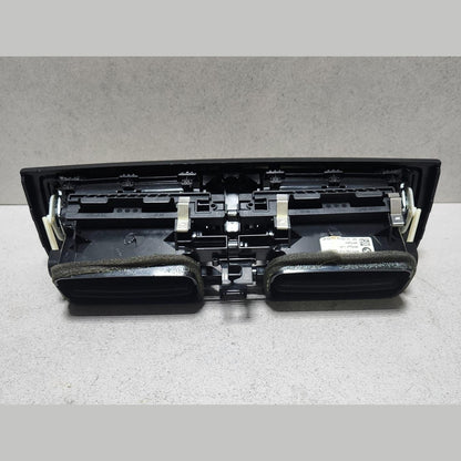 BMW Dashboard Center Air Vent 92053571 Series F20 F21, 2 Series F22 F23