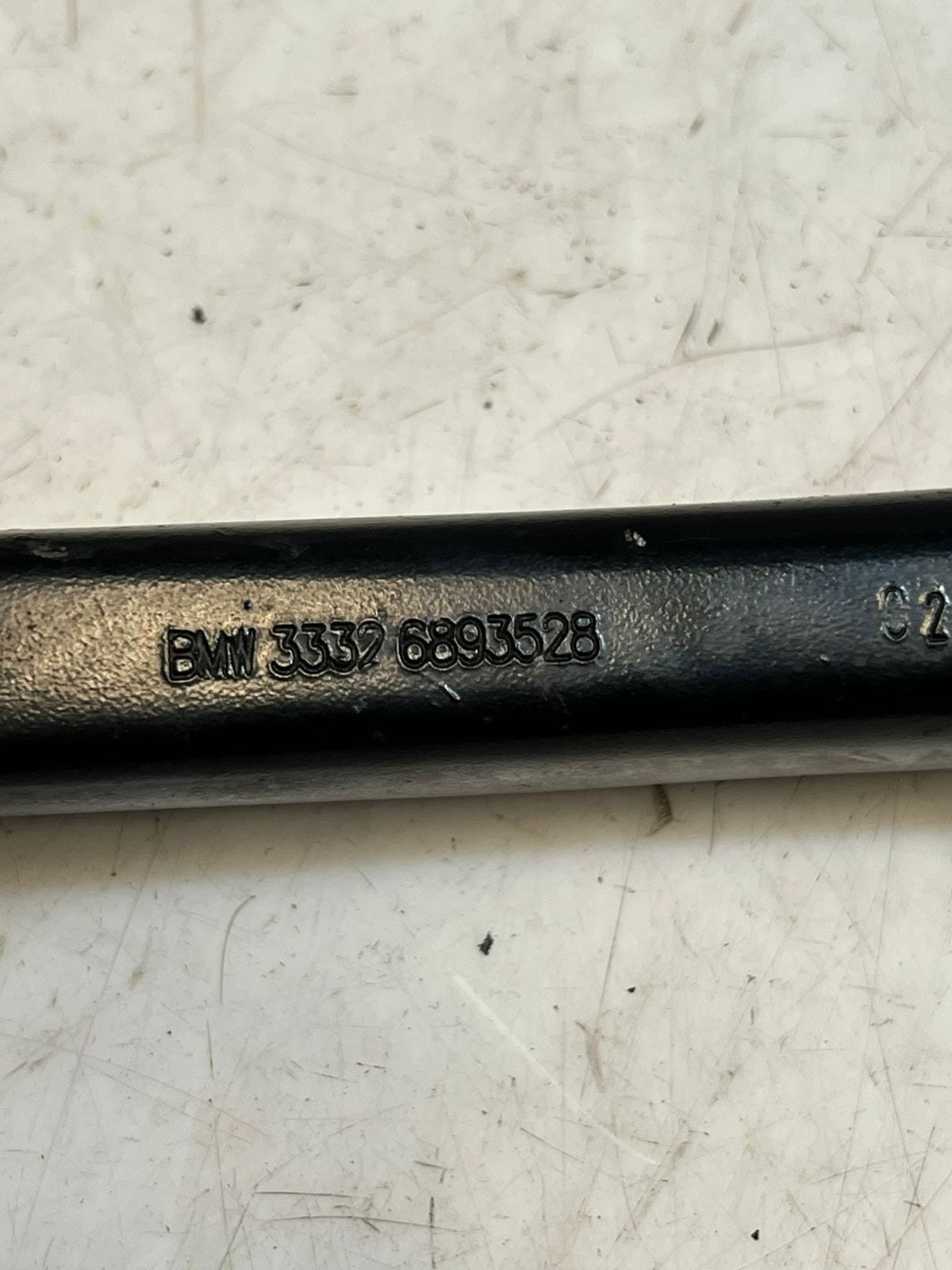 BMW 5 Series G30 G15 Rear Trailing Arm With Rubber Bushing 6893528 OEM
