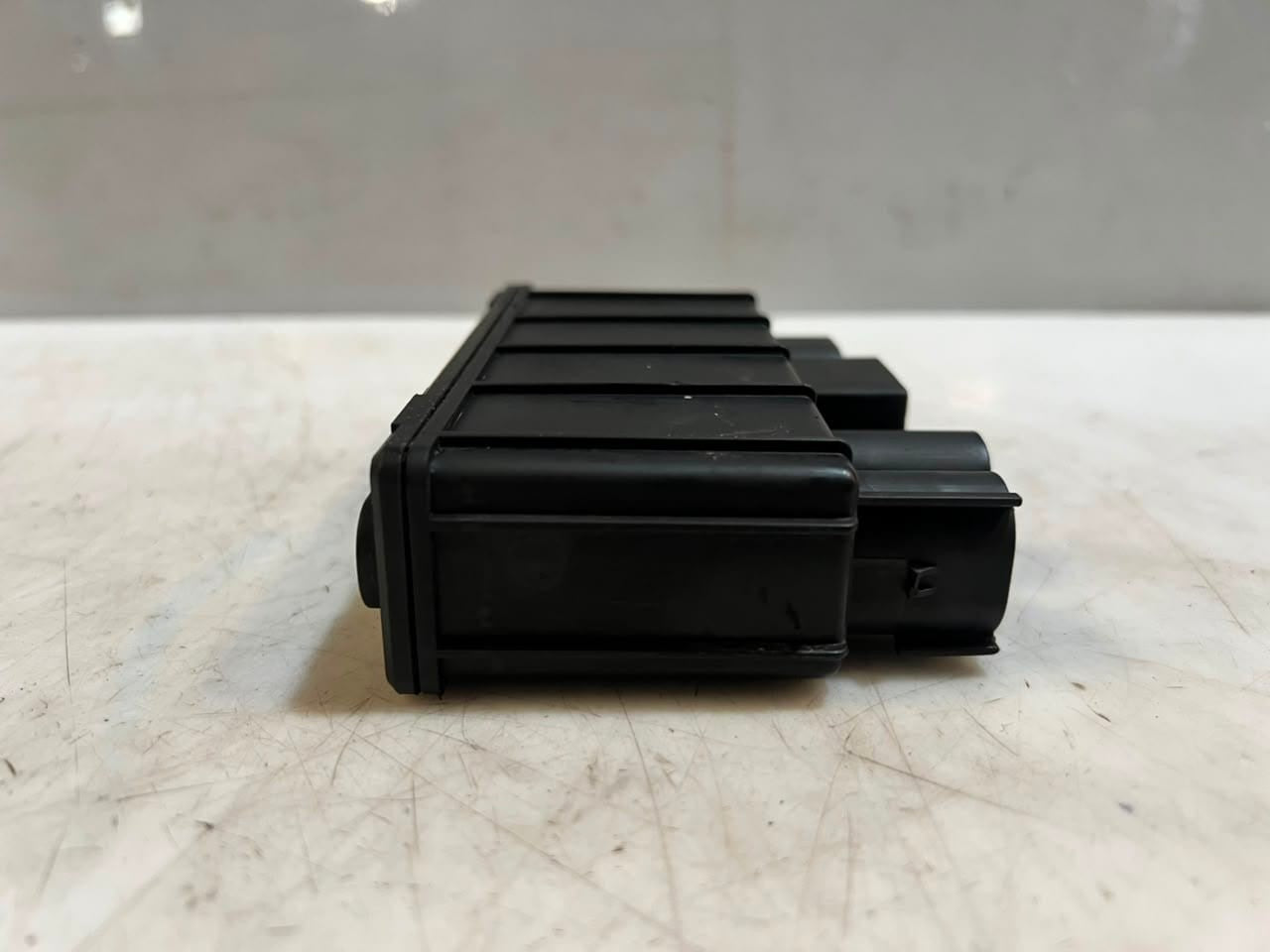 2015 BMW 1 2 Series F20/F21 F22 F23 228i Power Management Control Unit 8647255