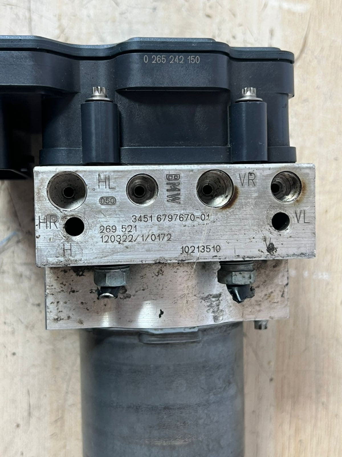 BMW 5 6 7 F01 F02 F06 F07 F10 F11 F12 F13 ABS UNIT PUMP HYDRO UNIT DSC 6797668