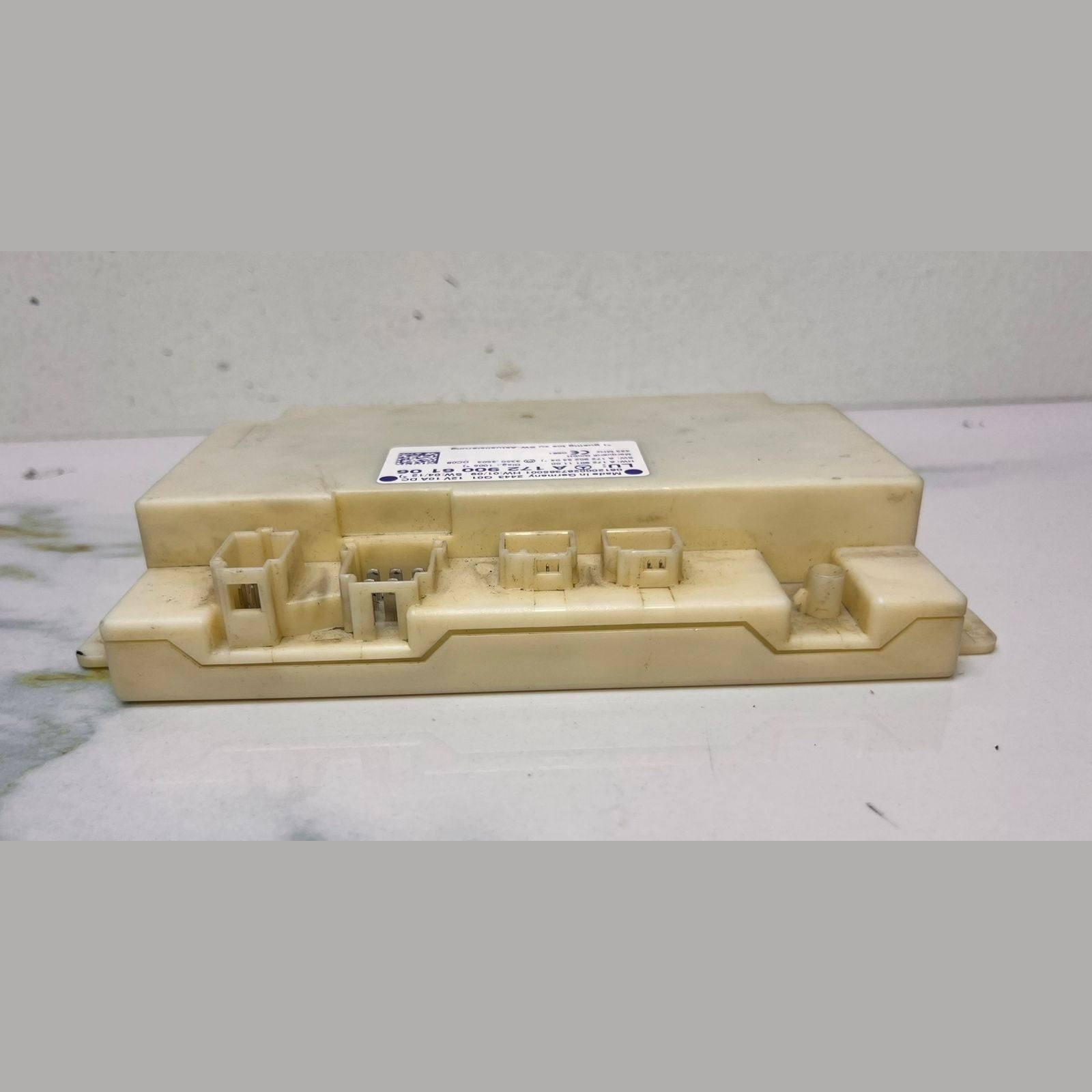 2013-2014 Mercedes-Benz C350 Keyless Go Ignition Control Module A 172 9006106 C-