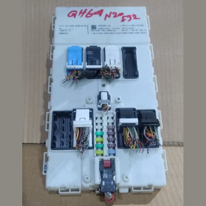 BMW F22 F30 F31 F32 F33 F34  FRONT ELECTRONIC BODY CONTROL MODULE 6135 -9325654