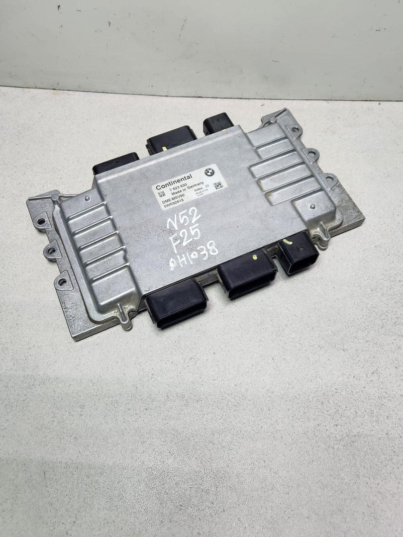 2011 BMW 528i Engine Control Module 7623630 F10 528i and X3 MSV90
