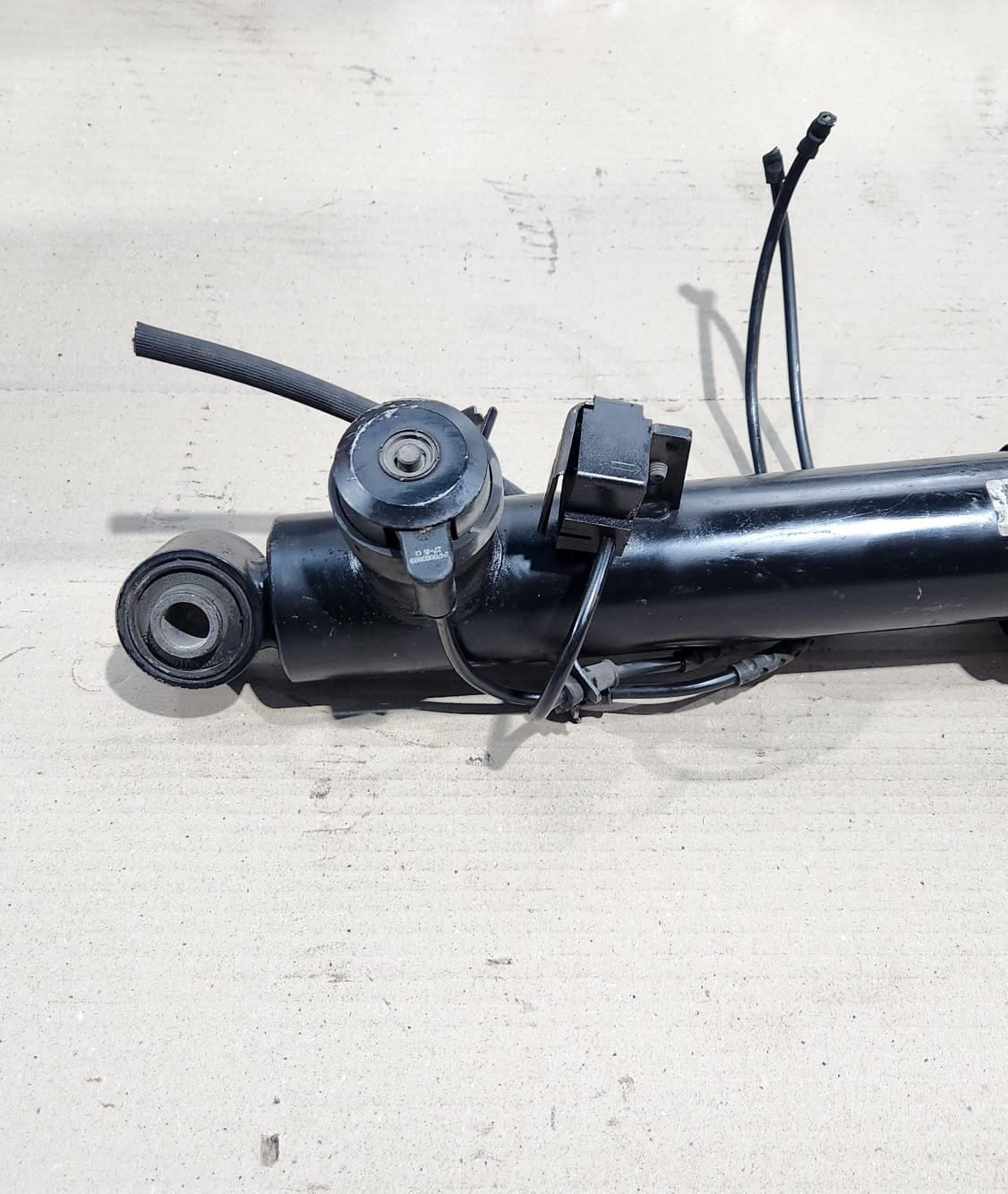 2012-2018 BMW X5 Rear Shock Absorber 6875088 X5 F15 VDC