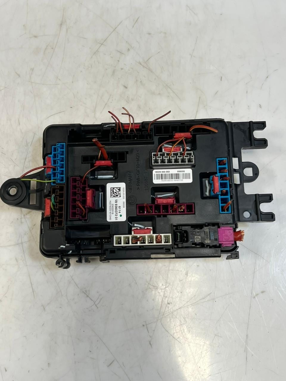 2015-2019 BMW X5 F15 F20 F21 F22 F30 FUSE Rear Power Distribution Box 9360372