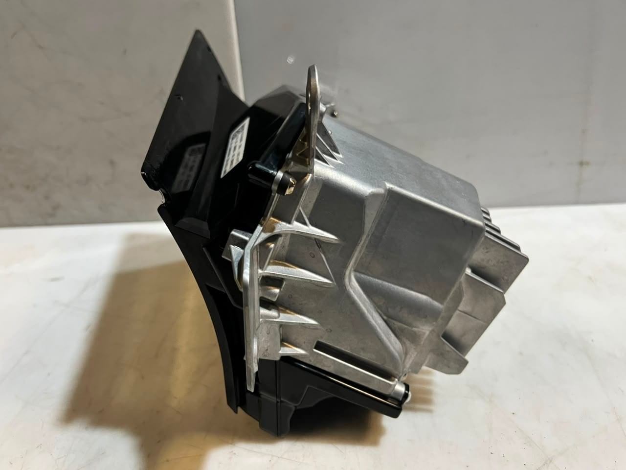 2012-2019 BMW 3 Series F30, F31, and F80 Head Up Display Unit 9358961 OEM
