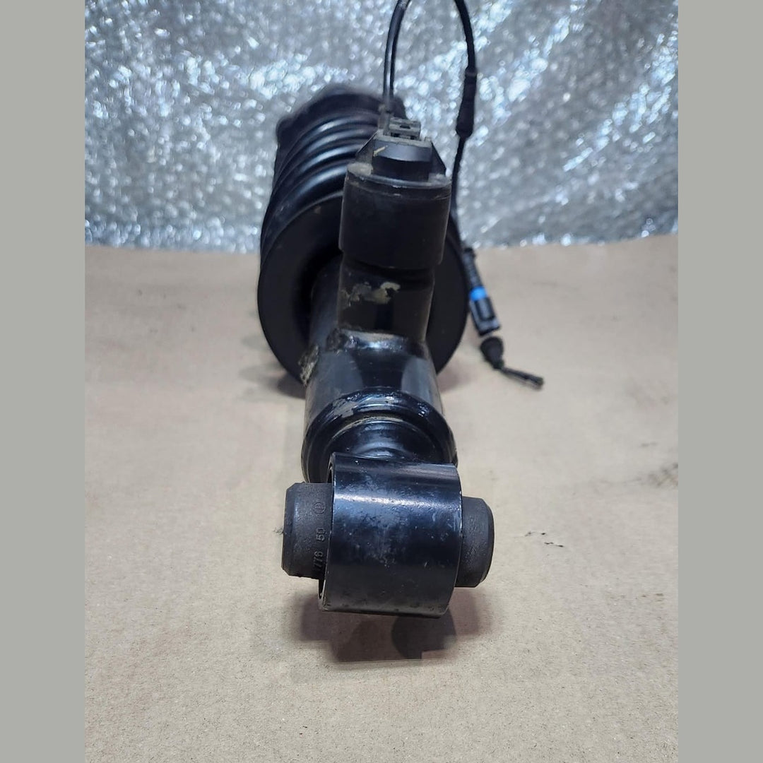 2015-2024 BMW X4 Rear RIGHT Shock Absorber 6887148 X3 G01 and X4 G02 VDC