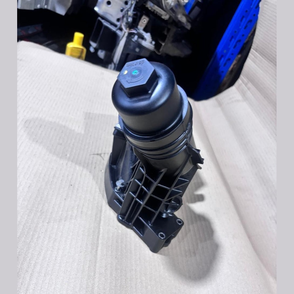 8570063 Oil Filter Housing Heat Exchanger BMW B57D30B 2er F22 F23 M240i