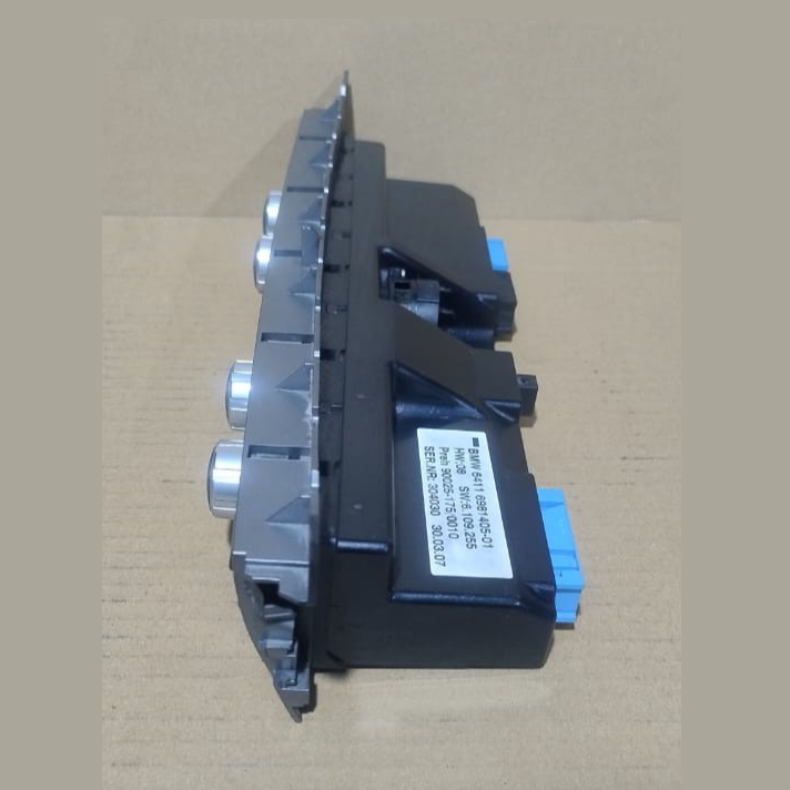 BMW E65 E66 E67 7 SERIES Automatic air conditioning Control Panel 6981405