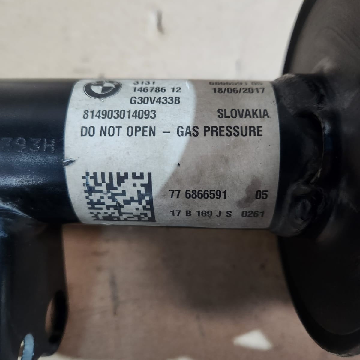 2017-2023 BMW 530i Front Left Shock Absorber 6866591 5 Series G30 530i and 540i