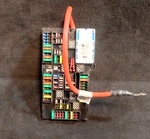 Bild in die Galerieansicht laden, BMW FITS G20 G30 G01 G02 REAR POWER DISTRIBUTION FUSE BOX- 8795478- 8734160