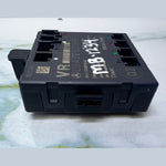 Bild in die Galerieansicht laden, 2010-2012 Mercedes-Benz E63 AMG Door Control Module A2128203685 W204 C-Class