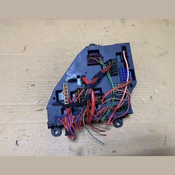 2011-2016 BMW 550i Power Distribution Box 9210857  F10, F11, F18, F12, F13, F01,
