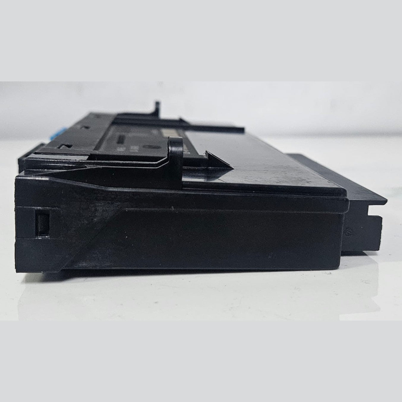 OEM BMW X1 E84 20d XDRIVE JUNCTION BOX MODULE 9298948
