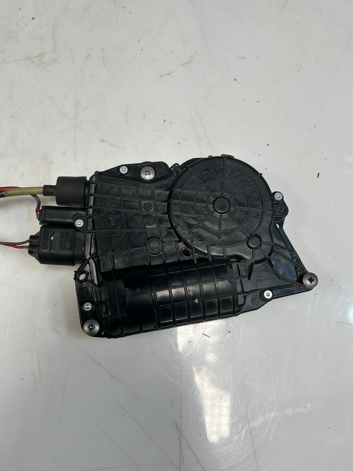 BMW E92 Soft Close Door Lock Mechanism Front RIGHT Soft Close Auto 7226199