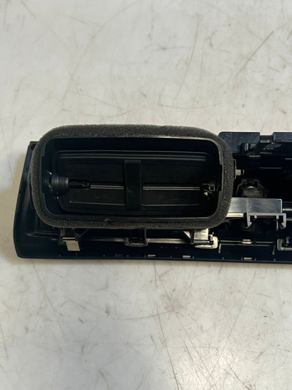 BMW 1 2 Series F20 F21 F22 F23 F2X Dashboard Center Air Vent 9205357 OEM