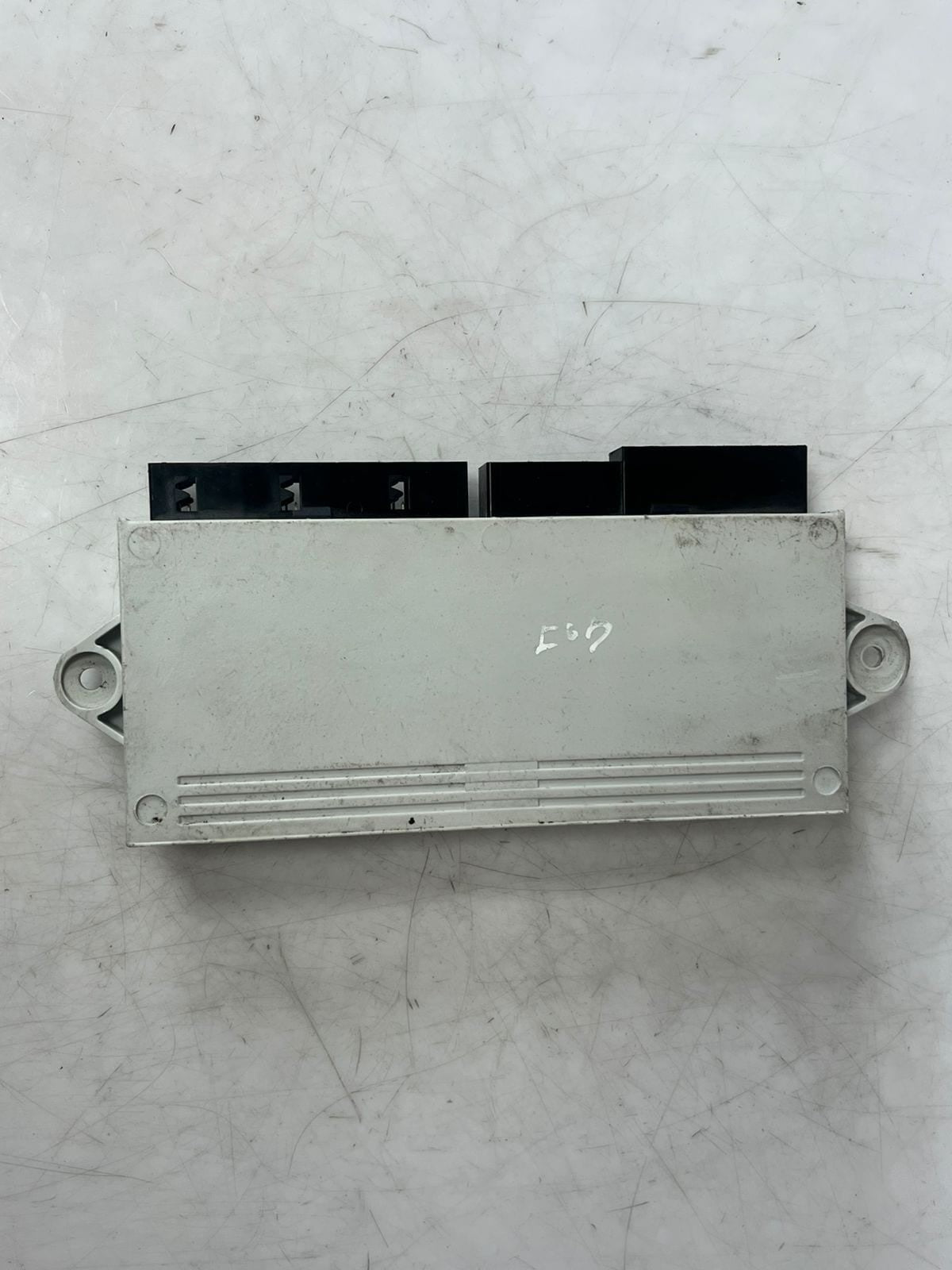 2002-2005 BMW 745i 745Li E65 E66 Door Control Module 6947121 OEM