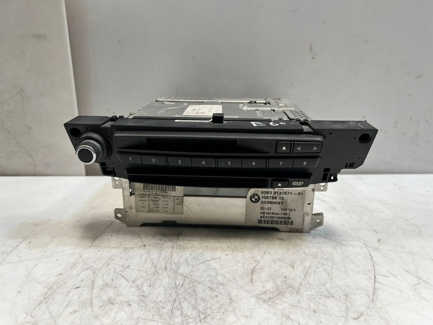 OEM BMW CD/MD Audio Deck Head Unit For 5 Series 525i Model E60 E61 9147871
