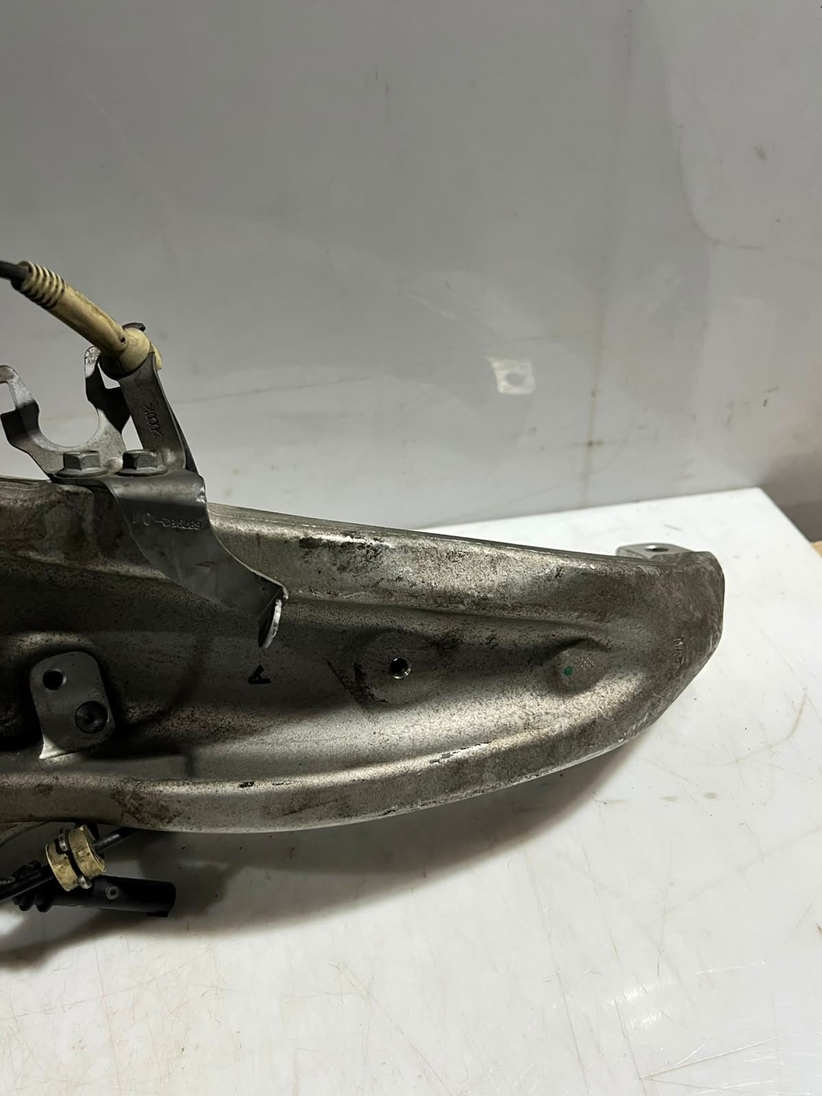 BMW 7 Series G11 G12 G32 GT 740i Front Wheel Hub Spindle Knuckle 6884378 OEM