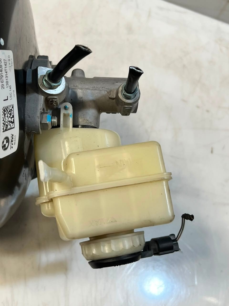 2007-2013 BMW X5 E70 X6 E71 Power Brake Booster CYLINDER 6791409 OEM
