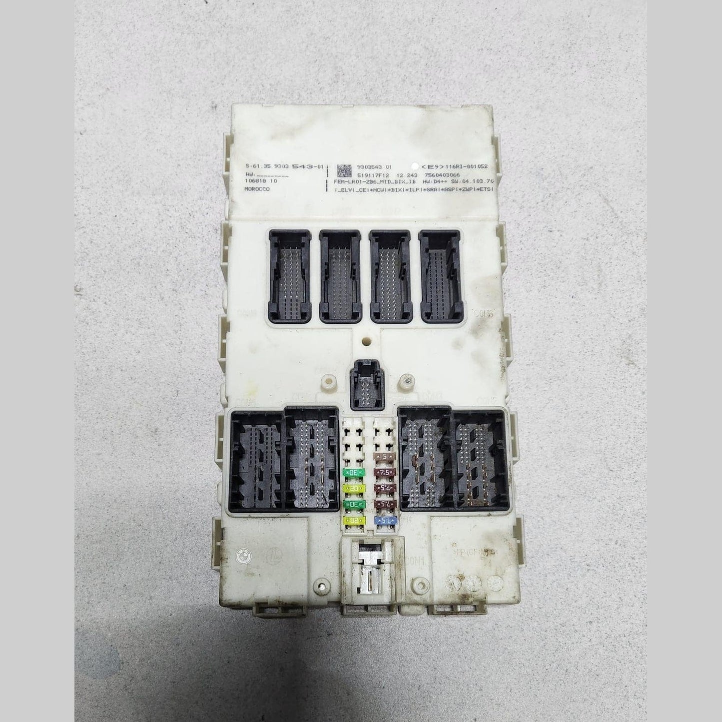 2012-2016 BMW 3 Series 320i 328i Front Body Control Module BCM 9303543