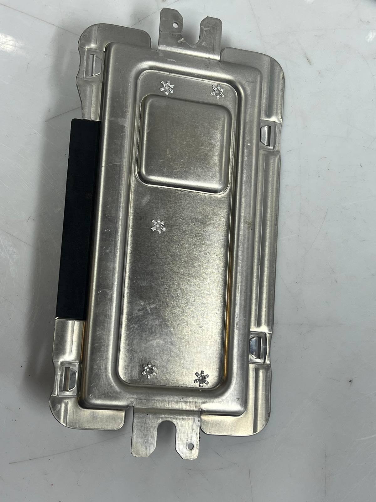 2012-2018 BMW M6 Suspension Control Module 6883149