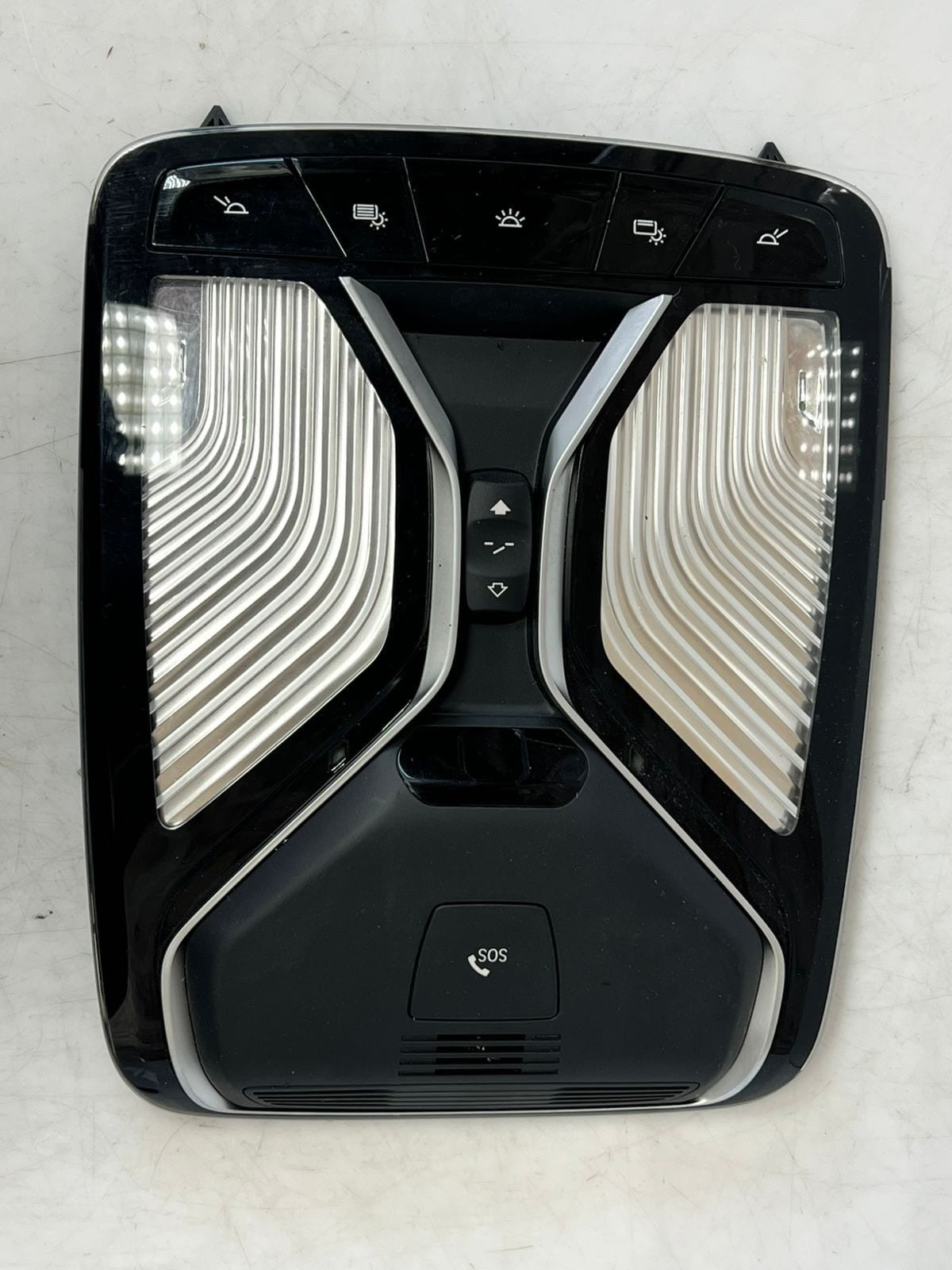 2016-19 BMW 740i G12 7' Overhead Console Dome Light With Sunroof Switch 6805402