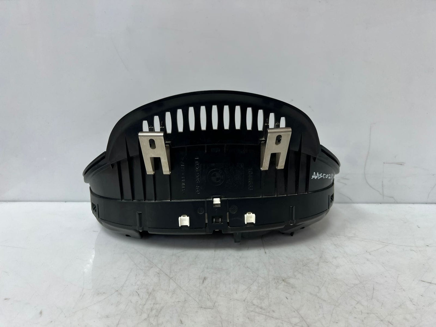 BMW 5 Series F10 F11 F18 and X5 F15 SPEEDOMETER Instrument Cluster 6820602 OEM