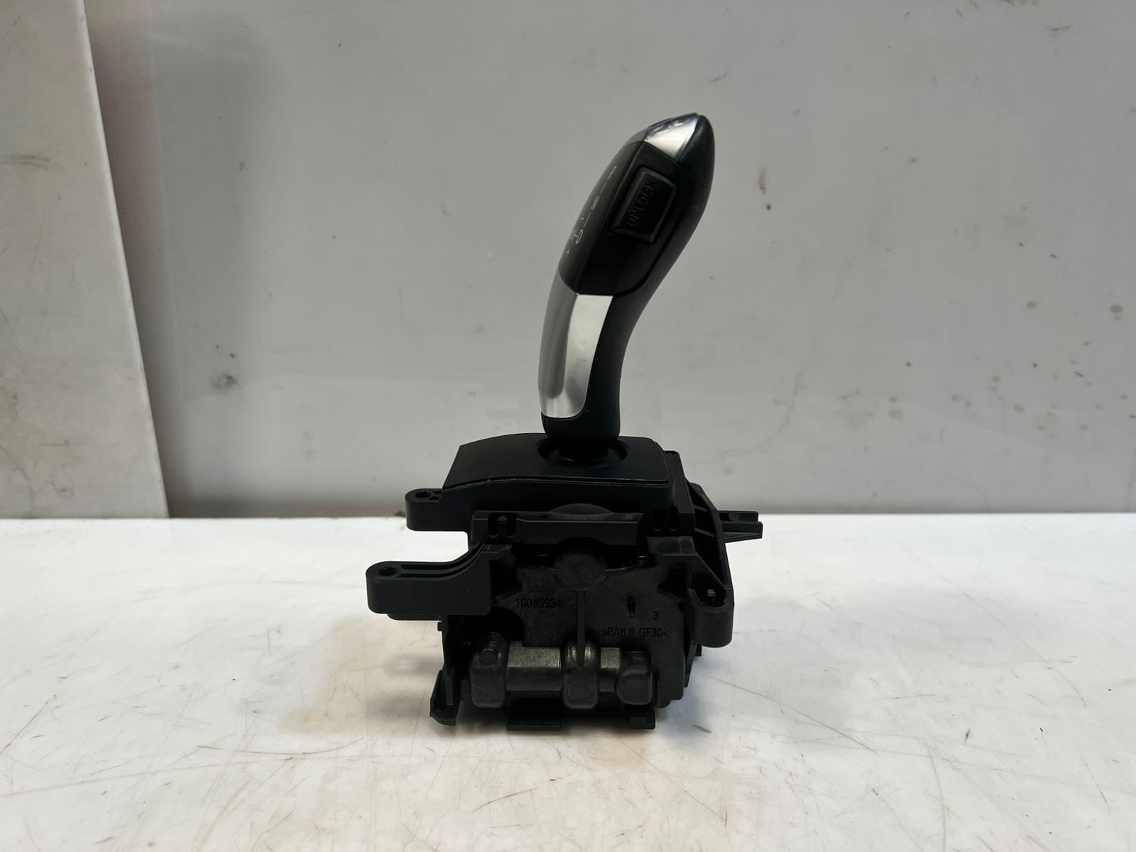 BMW 5 Series F10 F11 7 Series F01 F02 AUTOMATIC Gear Selector Switch 9296905 OEM